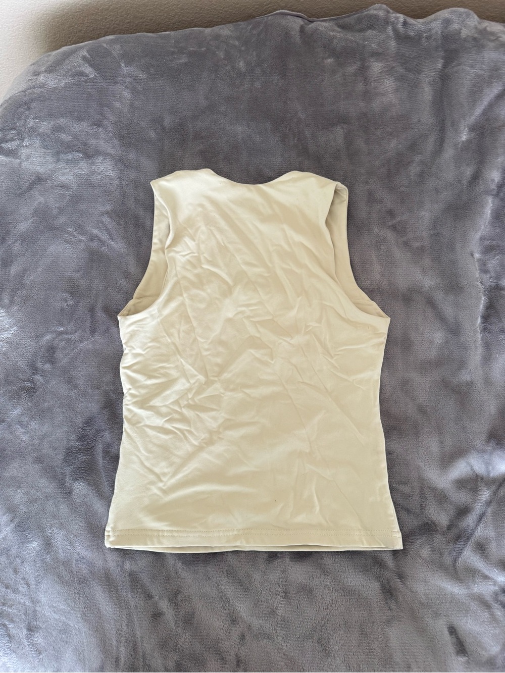 ReoRia Cream Square-Neck Tank Top - Picture 2 of 3